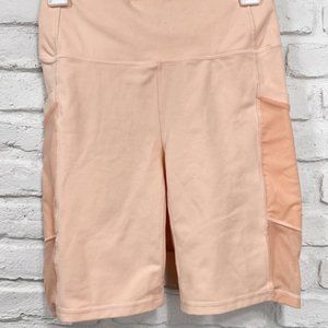 Fabletics On-The-Go PowerHold® Ultra HW 6'' Short: Maplewood (Medium)